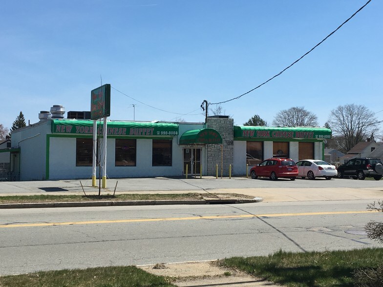 More Photos Of 888 Ashley Blvd, New Bedford Restaurant For Sale
