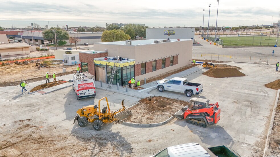 More Photos Of 3230 W Camp Wisdom Rd, Dallas General Retail For Sale