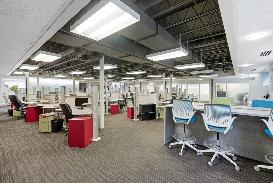 More Photos Of 555 S 300 E, Salt Lake City Office For Sale