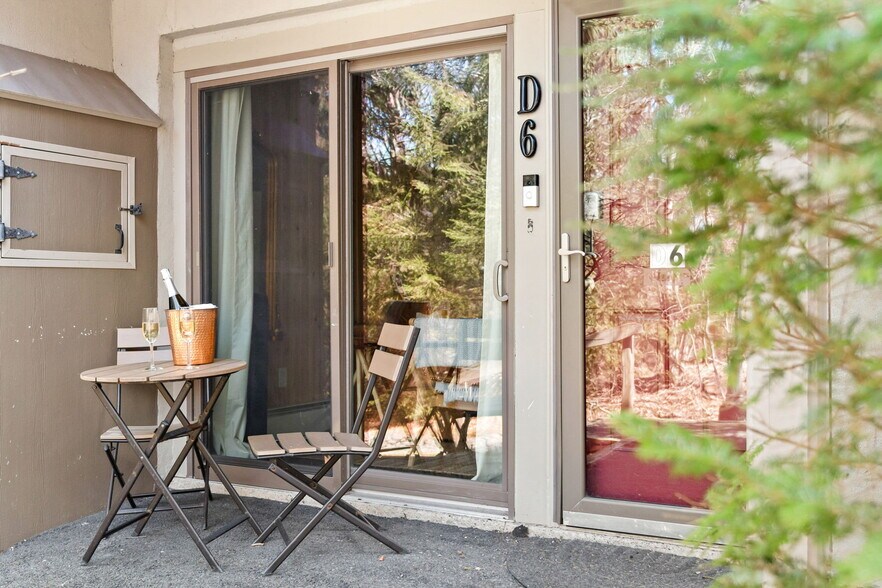 More Photos Of 64 Highlands Drive, Hunter Hospitality For Sale