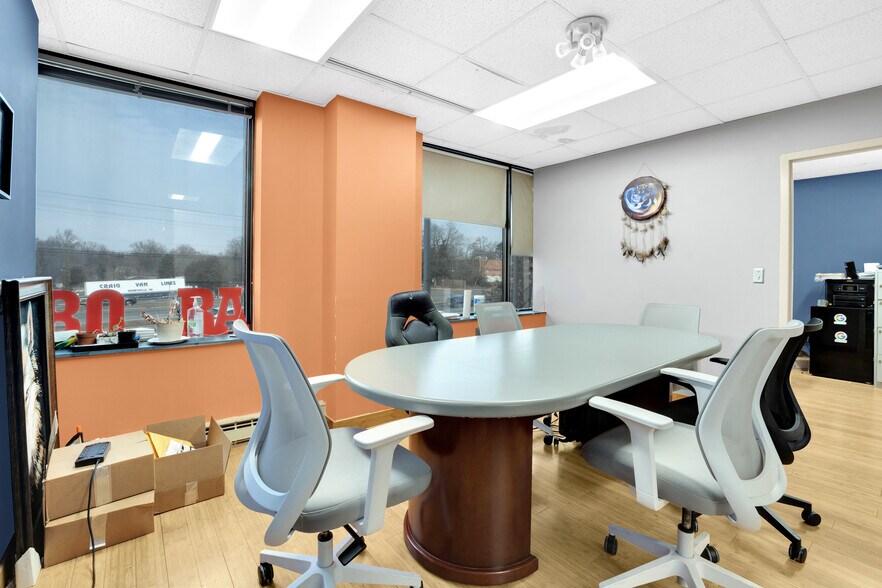 More Photos Of 7535 Little River Tpke, Annandale Office Residential For Sale