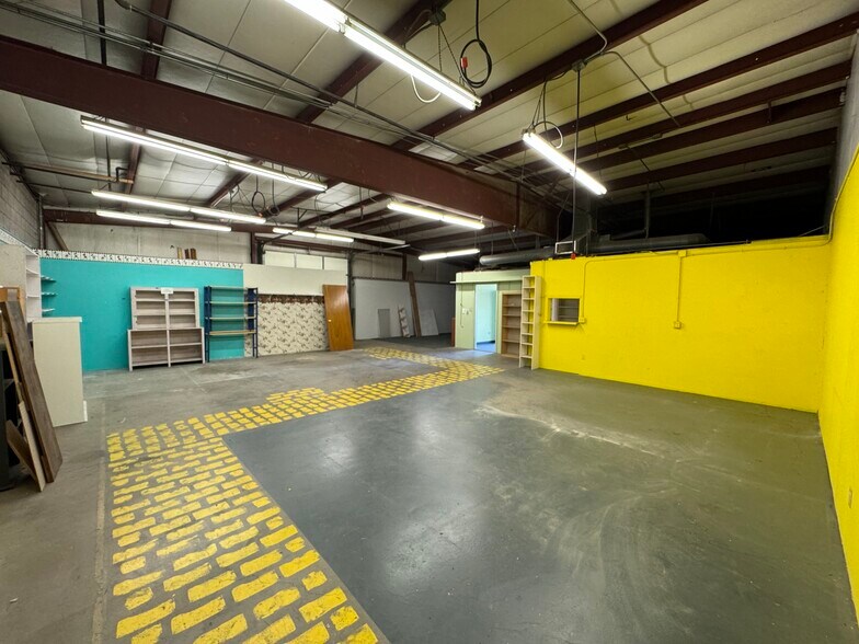 More Photos Of 2458 I 70 Business Loop, Grand Junction Service For Lease