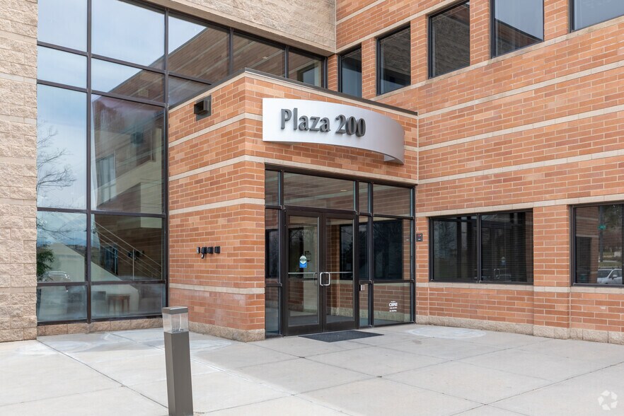 More Photos Of 200 Plaza Dr, Highlands Ranch Office For Lease