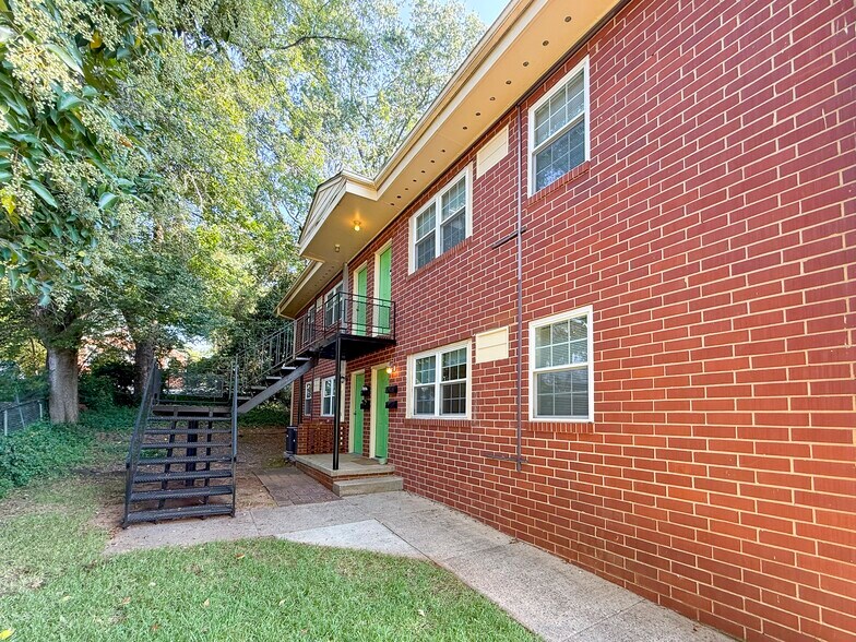 More Photos Of 50 Springdale St, Athens Multifamily For Sale