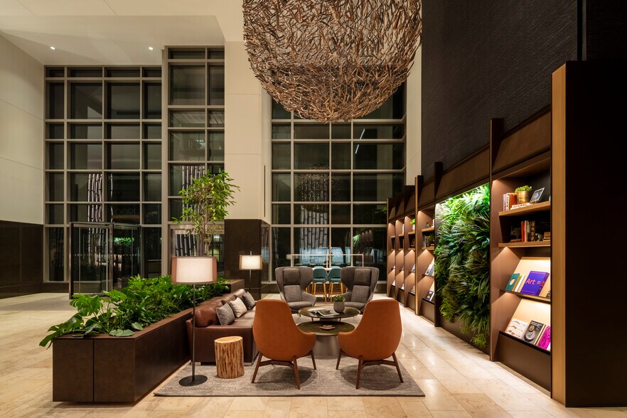 More Photos Of 1900 16th St, Denver Office For Lease