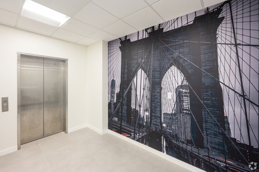 More Photos Of 1051 Franklin Ave, Garden City Office For Sale