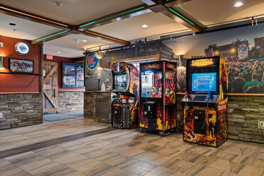 More Photos Of 728 Court St, Utica Restaurant For Sale