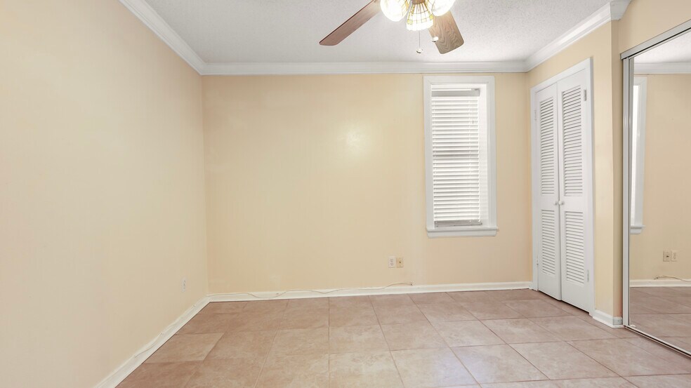 More Photos Of 1656 Scenic Gulf Dr, Destin Apartments For Sale