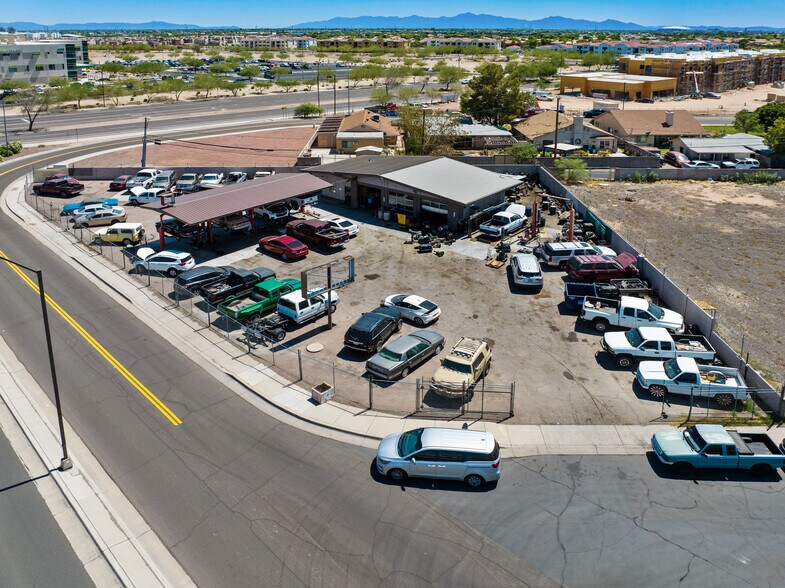 More Photos Of 8135 W Grand Ave, Peoria Service For Sale