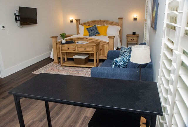 More Photos Of 62 Cuna St, Saint Augustine Storefront Retail Residential For Sale