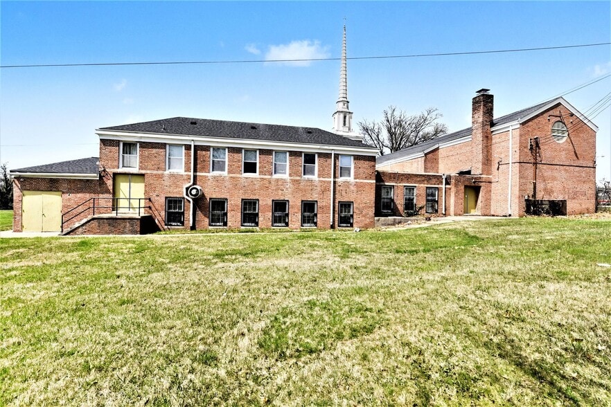 More Photos Of 5615 The Alameda, Baltimore Religious Facility For Sale