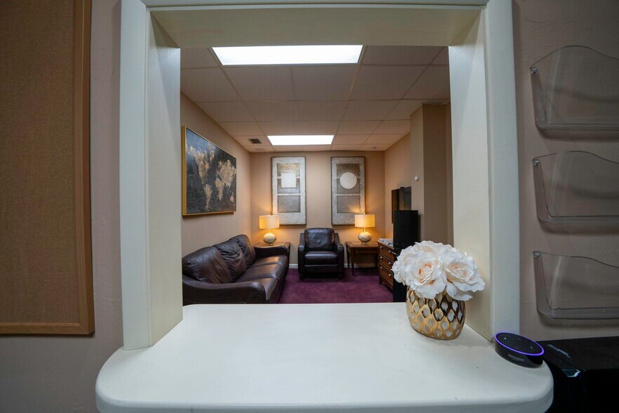 More Photos Of 3949 Evans Ave, Fort Myers Medical For Lease