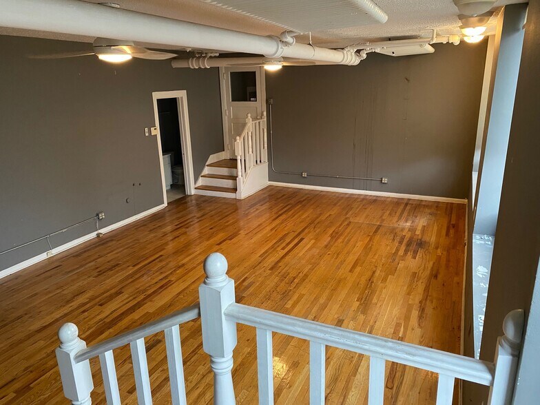More Photos Of 5202-5216 N Damen Ave, Chicago Apartments For Lease