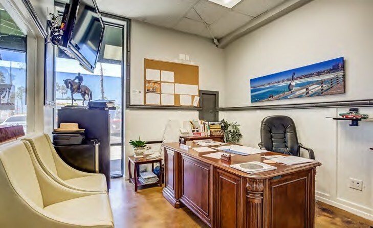 More Photos Of 520 N Coast Hwy 101, Oceanside Medical For Sale