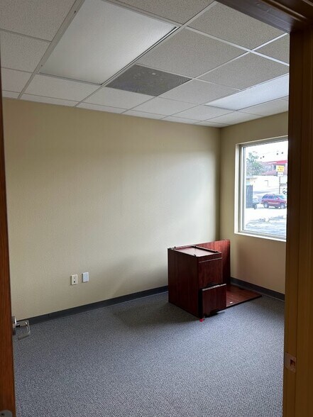 More Photos Of 419 SW 15th St, Ocala Office For Lease