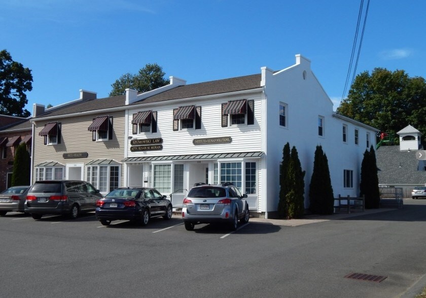 Primary Photo Of 100-108 Russell St, Hadley Medical For Lease