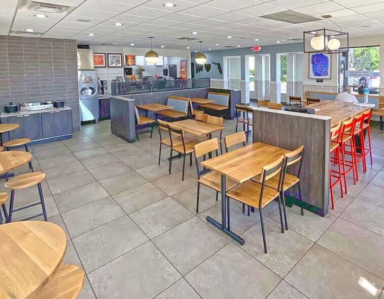 More Photos Of 13135 US Hwy 301, Dade City Fast Food For Lease