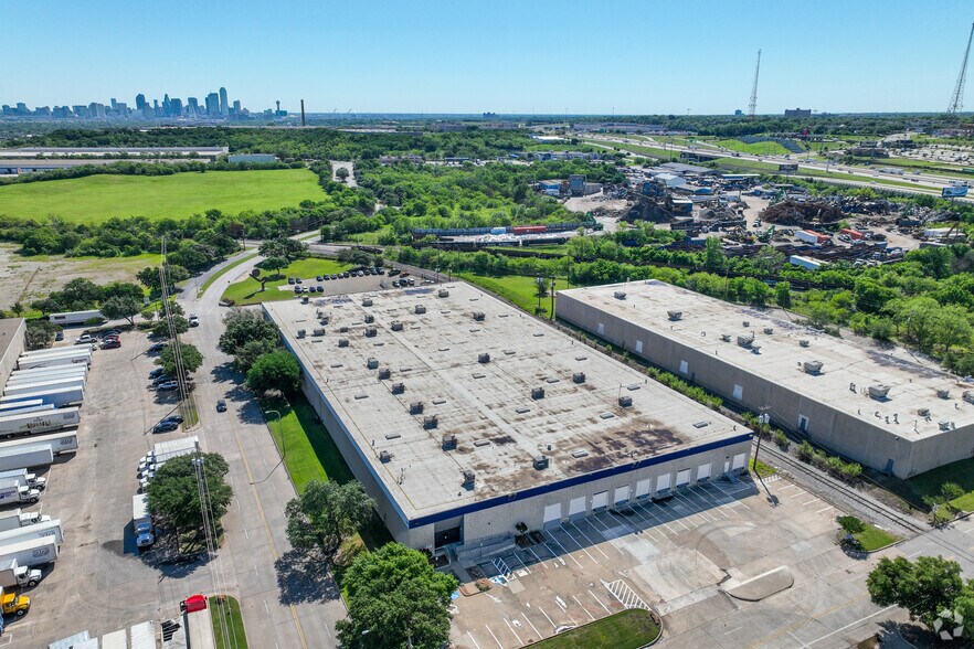 More Photos Of 3510 Pipestone Rd, Dallas Distribution For Lease