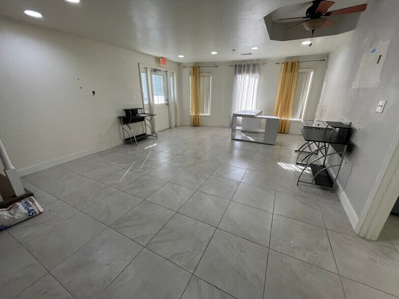 More Photos Of 5205 County Road 171, Wildwood Office For Sale