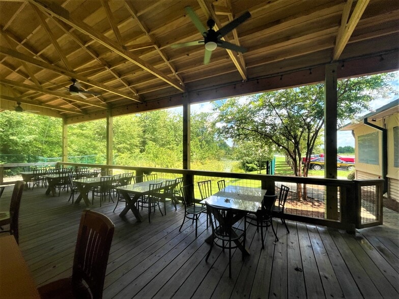 More Photos Of 3355 Patriot Pky, Sumter Restaurant For Sale