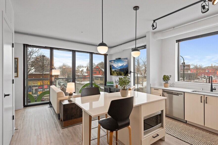 More Photos Of 2640 Nicollet Ave, Minneapolis Apartments For Sale