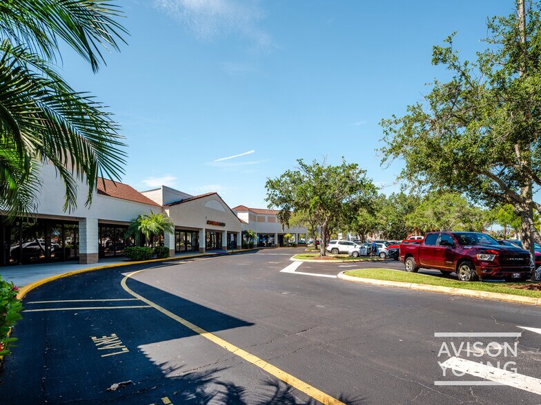More Photos Of 1450 N Courtenay Pky, Merritt Island General Retail For Sale