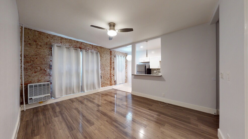 More Photos Of 250 S Kenmore Ave, Los Angeles Apartments For Sale