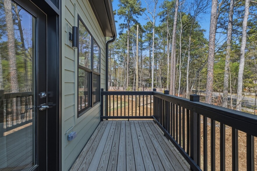 More Photos Of 1151 Booth Pk blvd, Chapel Hill Multifamily For Sale