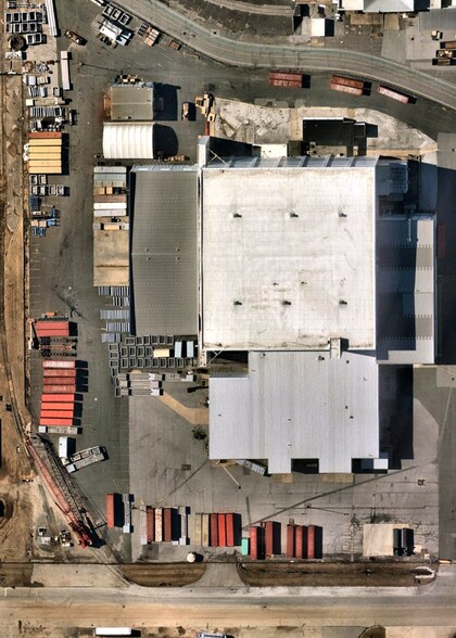 More Photos Of 103 Chesapeake Park Plz, Middle River Unknown For Lease