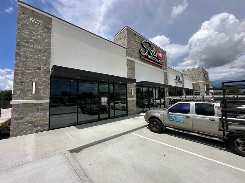 More Photos Of 23950 Franz Rd, Katy General Retail For Lease