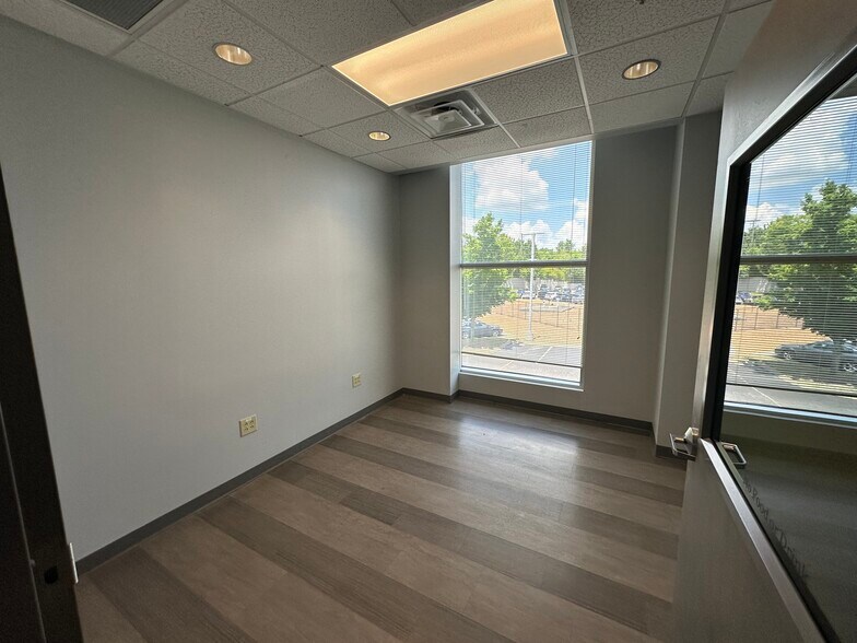 More Photos Of 5380 Hickory Hollow Pky, Antioch Medical For Lease