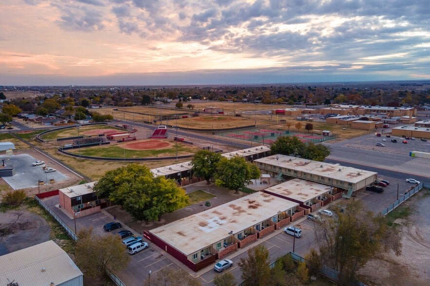 More Photos Of 1800 S Pennsylvania Ave, Roswell Apartments For Sale