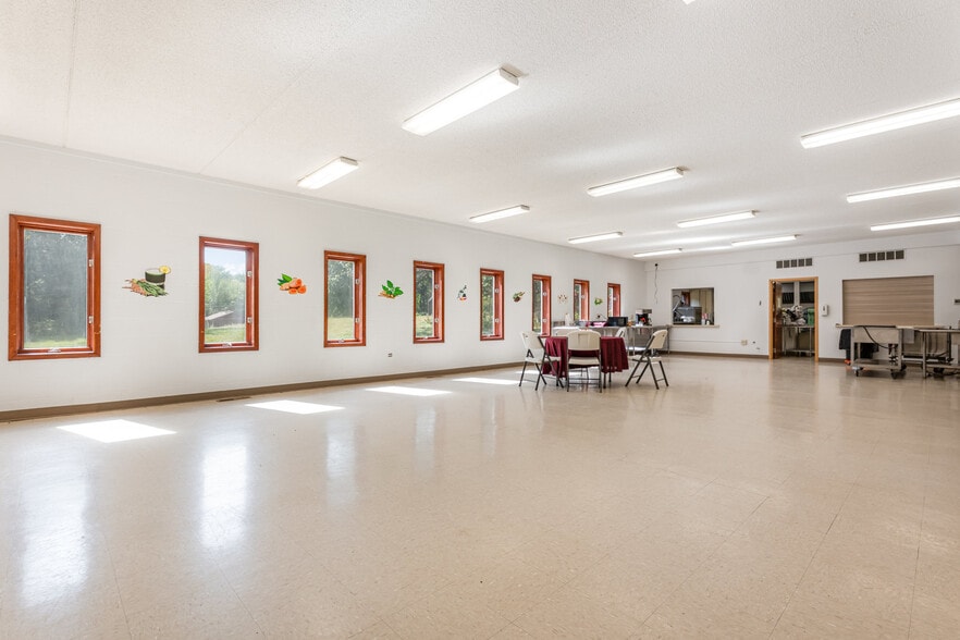 More Photos Of 1626 State Route 31, Oswego Specialty For Sale