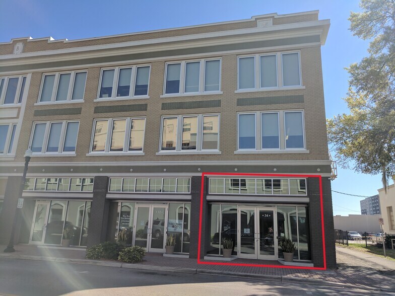 Primary Photo Of 20 3rd St SW, Winter Haven Storefront Retail Office For Lease