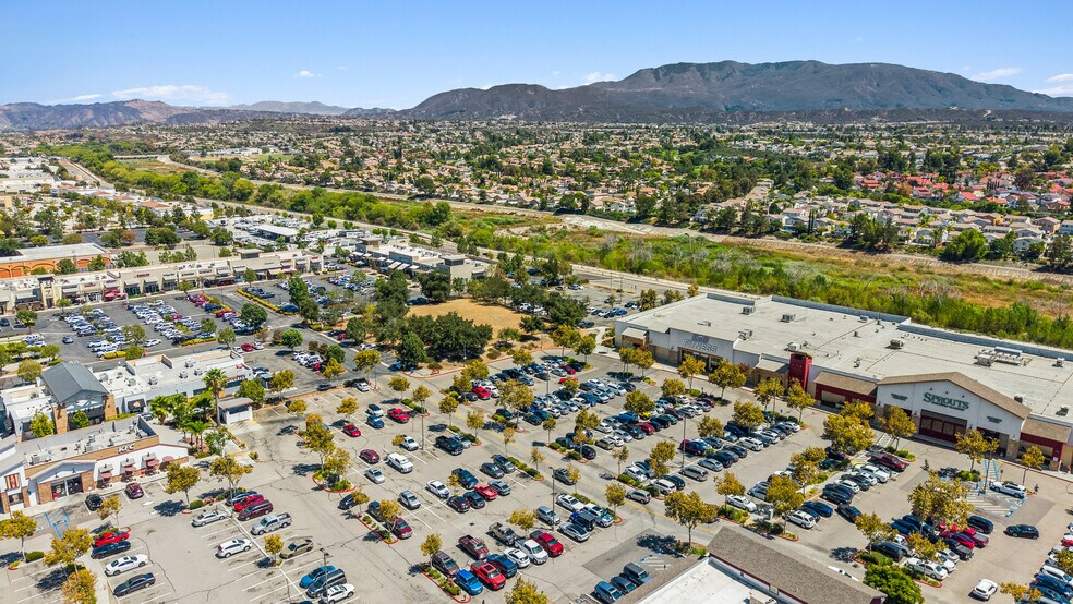 More Photos Of 32475 Temecula Pky, Temecula Freestanding For Sale