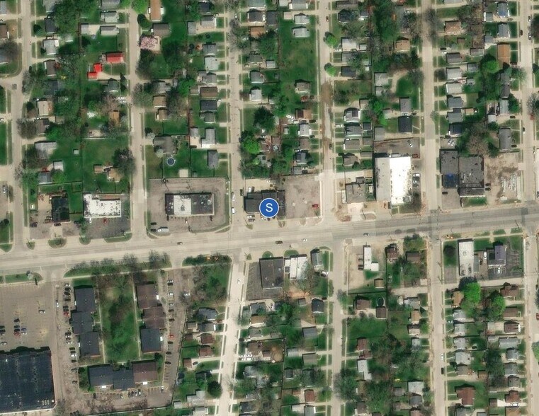 More Photos Of 14447 E 9 Mile Rd, Warren Auto Repair For Sale