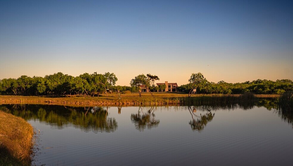 More Photos Of 141 S Private Road 1026, Kingsville Land For Sale