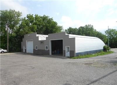 Primary Photo Of 1009 N State Route 291, Liberty Warehouse For Sale