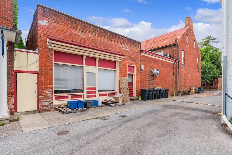 More Photos Of 100 W German St, Shepherdstown Storefront Retail Residential For Sale