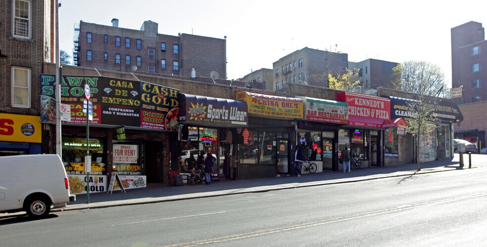 More Photos Of 330-338 E Gun Hill Rd, Bronx Storefront For Lease