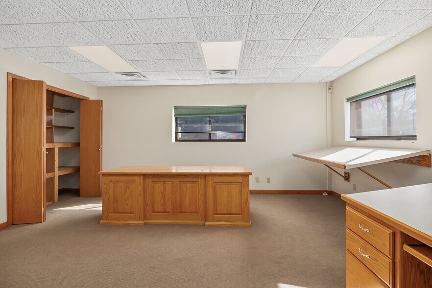 More Photos Of 5214 Lake Ave, Saint Joseph Industrial For Sale