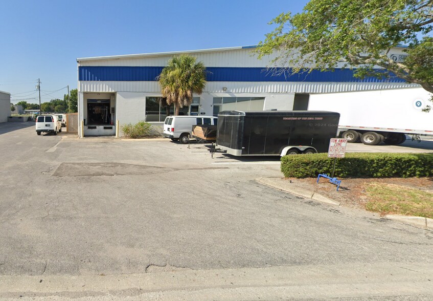 More Photos Of 3250 44th Ave N, Saint Petersburg Manufacturing For Lease