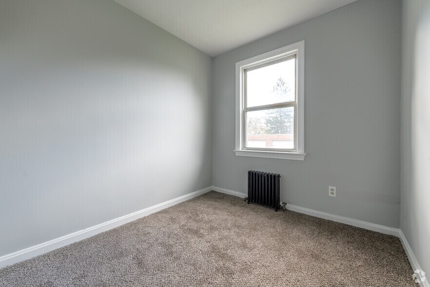 More Photos Of 1832-1864 Forest Hills Blvd, Cleveland Apartments For Sale