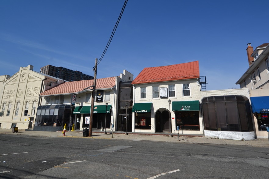 More Photos Of 799-803 Abbott Blvd, Fort Lee Storefront For Sale