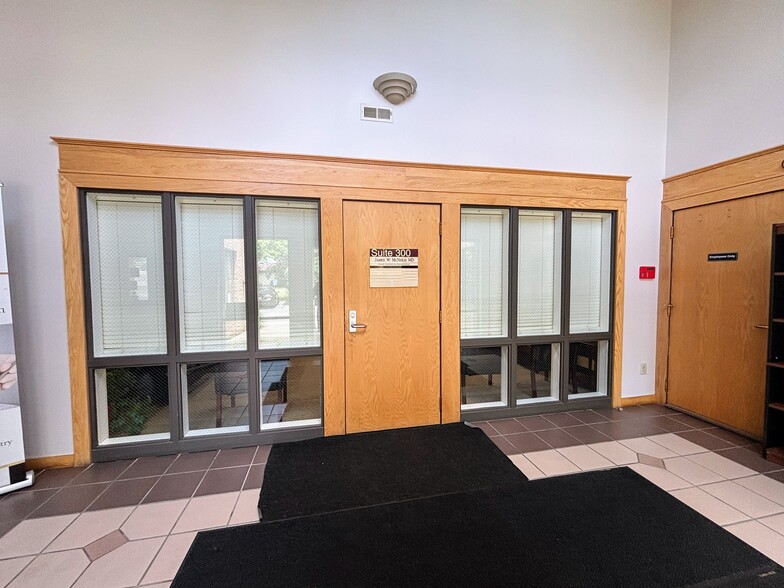 More Photos Of 660 Cooper Rd, Westerville Medical For Sale