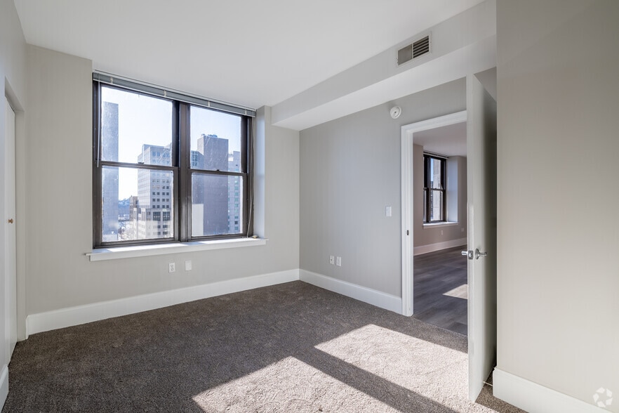 More Photos Of 301 Market St, Harrisburg Apartments For Sale