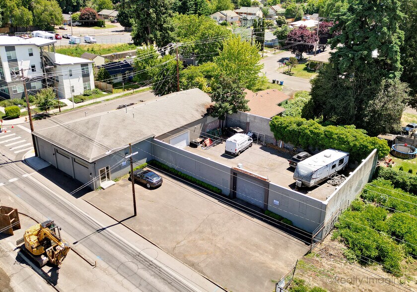 Primary Photo Of 1201 W Fourth Plain Blvd, Vancouver Flex For Sale