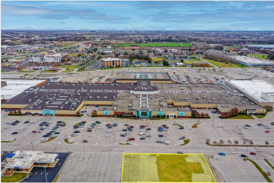 More Photos Of 4700 Bay Rd, Saginaw Land For Lease