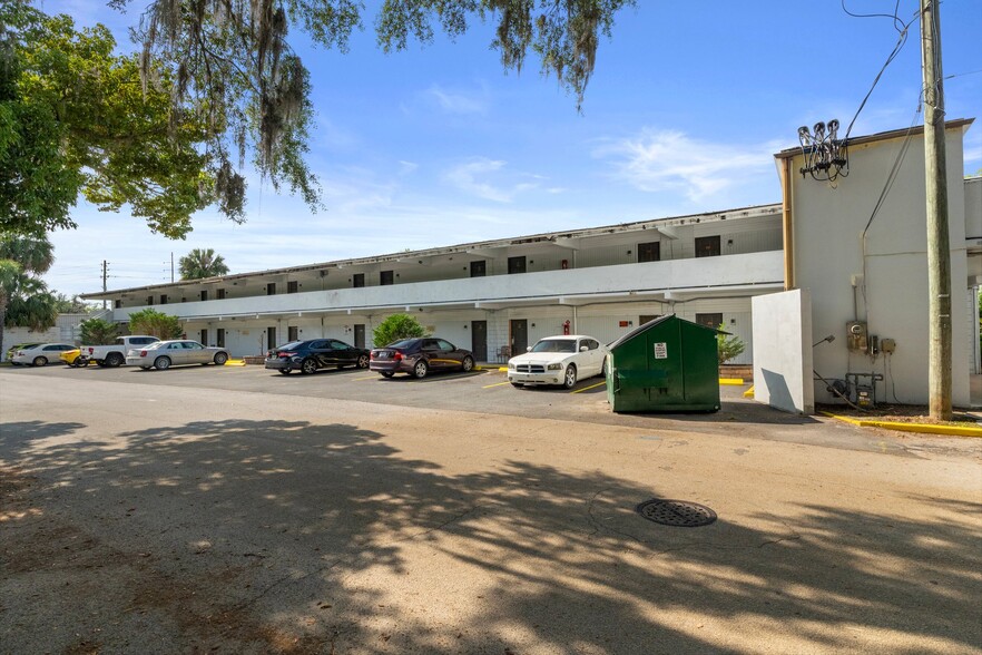 More Photos Of 5565 E Silver Springs Blvd, Silver Springs Hotel For Sale