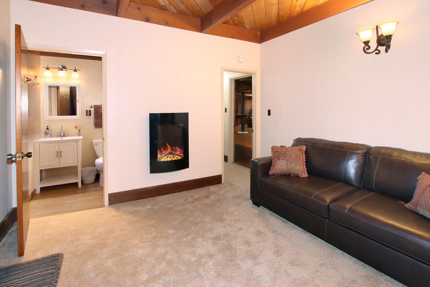 More Photos Of 16770 Redwood Lodge Rd, Los Gatos Lodge Meeting Hall For Sale